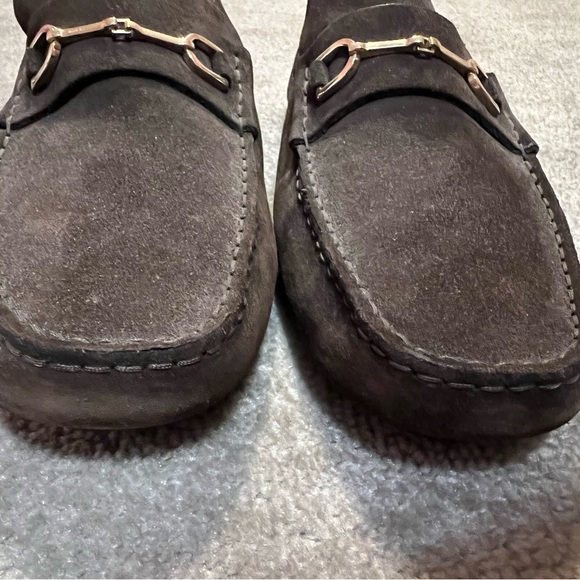 Guccis Mens Brown Suede Horse bit Loafers - Picture 4 of 8